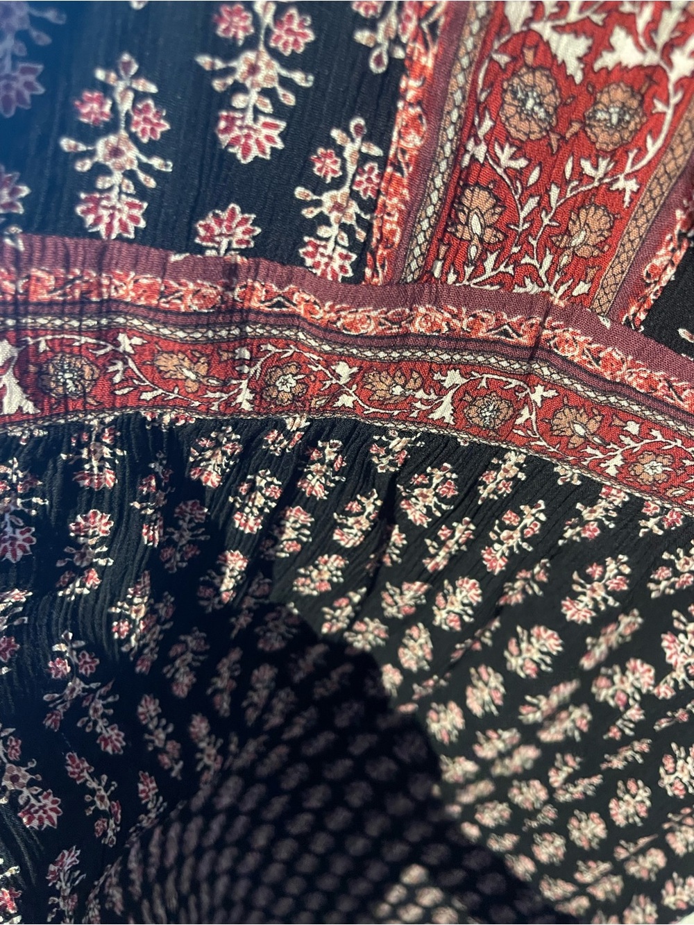 Knox Rose Black Boho Maxi Dress with Red Trim - Picture 7 of 9